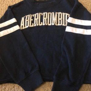 Abercrombie Size 7-8 cropped sweatshirt